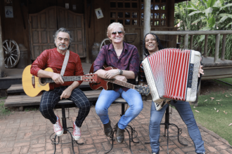 Trio Modão Que Dói e a dupla Wilson e Soraia cantam no “Terra da Padroeria”