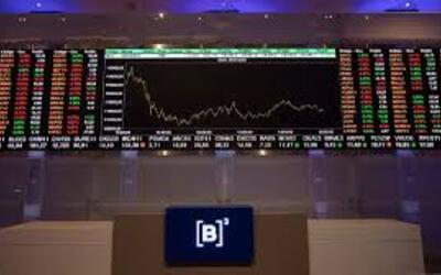 Ibovespa fecha último pregão em queda de 0,18%, a 136.866 pontos