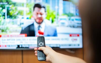 Mesmo com o streaming, 46% dos brasileiros das classes ABC seguem fiéis à TV tradicional