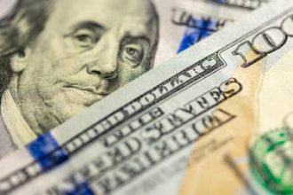 Dólar: moeda encerra última sessão em