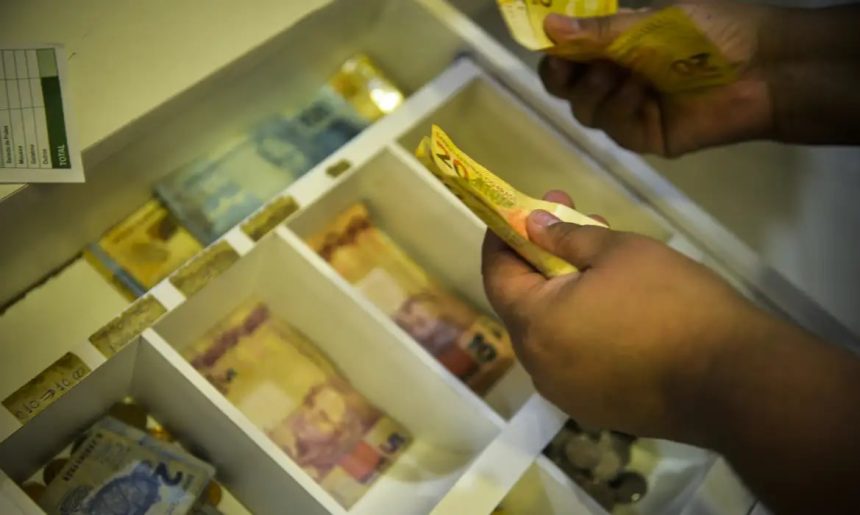 Medida provisória libera saque do FGTS para trabalhador que optou pelo saque-aniversário e foi demitido