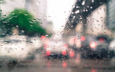 Verão começa neste domingo (21) com calor intenso e chuvas irregulares pelo país