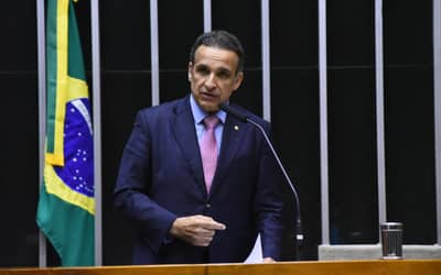 “Não é uma PEC que vai definir a jornada de trabalho”, afirma deputado federal do RJ