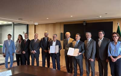 Com investimento de R$ 19,6 milhões, ApexBrasil e ABIMDE renovam parceria para fortalecer setor de Defesa