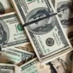 Dólar fecha última sessão aos R$ 4,91