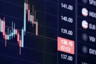 Ibovespa encerra última sessão em queda, aos 185.600 pontos