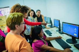 Mais de 7,5 mil paulistas se formam em cursos de informática oferecidos pelo Ministério das Comunicações