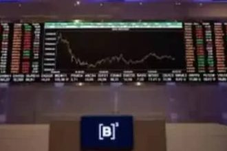 Ibovespa encerra último pregão cotado acima dos 168 mil pontos