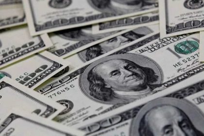 Dólar hoje: moeda fecha o último pregão aos R$ 5,21, após alta de 0,40%