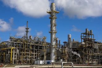 Indústria química brasileira mira diversificação de exportações diante de novas tarifas dos EUA