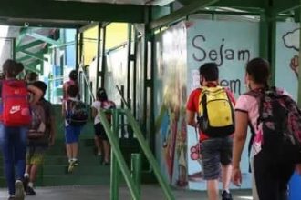Saneamento: brasileiros com acesso aos serviços têm, em média, dois anos a mais de escolaridade