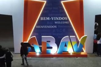Agentes de viagens ganham espaço na ABAV Expo em meio a recordes do turismo