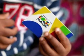 Bolsa Família: NIS final 2 recebe benefício nesta sexta-feira (18)
