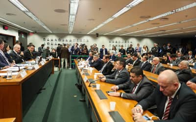 Entidades de Santa Catarina e do Paraná cobram urgência na correção dos limites do Simples Nacional