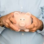 Geração 60+ chefia 32% dos lares brasileiros e enfrenta sobrecarga familiar e informalidade
