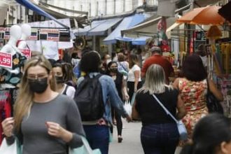 Dia da Micro e Pequena Empresa: CACB defende correção dos limites de faturamento do Simples Nacional